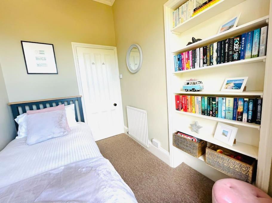 Apartment Lottie's Lookout, With Fantastic Sea Views *
